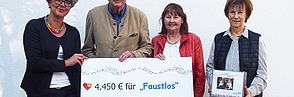 Spende statt Geschenke - über 4.000 Euro für „Faustlos“